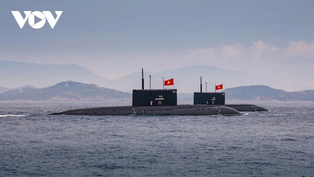 The Kilo 636 submarine, a pride of the Vietnam People’s Navy, is famously dubbed the ‘black hole of the ocean.’