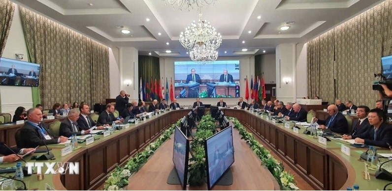 At the the 38th session of the International Association of Academies of Sciences (Photo:VNA) 