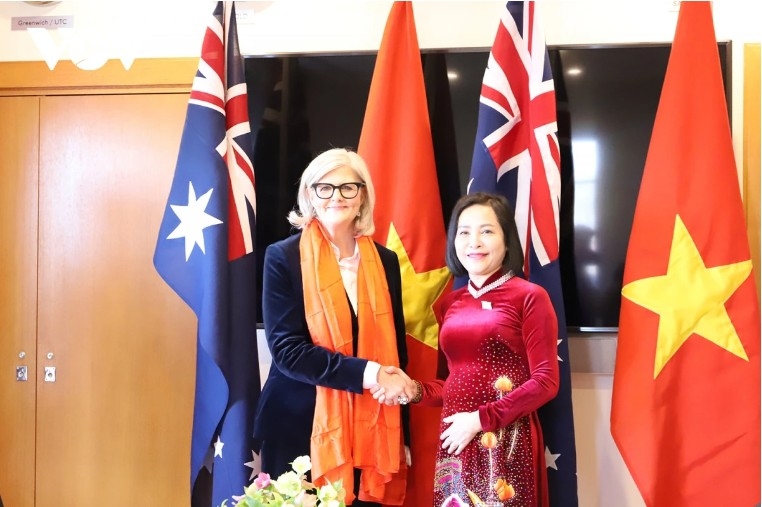 Australian Governor-General Samatha Mostyn receives Vietnamese Vice Chairwoman of the National Assembly Nguyen Thi Thanh during her visit to Australia