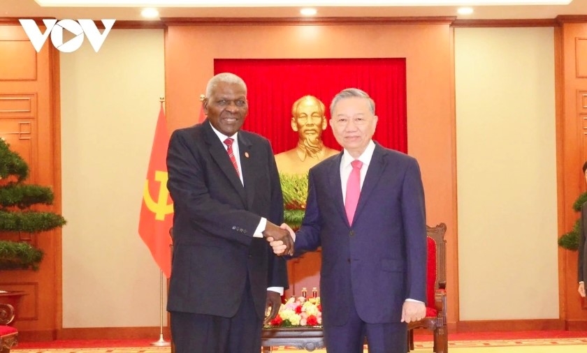 Party General Secretary To Lam receives Comrade Esteban Lazo Hernández, Politburo member of the Communist Party of Cuba, President of the Council of State and President of the National Assembly of People's Power, during his working visit to Vietnam in November 2024.