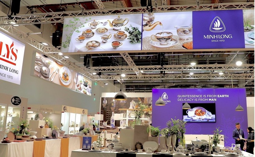 A booth of Minh Long, a well-known Vietnamese ceramics producer, at Ambiente 2025 in Frankfurt, Hesse (Photo:VNA)