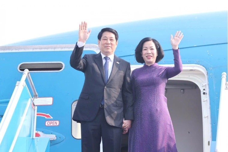 Vietnamese President Luong Cuong and his spouse depart Hanoi for the High-Level General Debate of the 80th session of the United Nations General Assembly (UNGA 80), and bilateral activities in the US