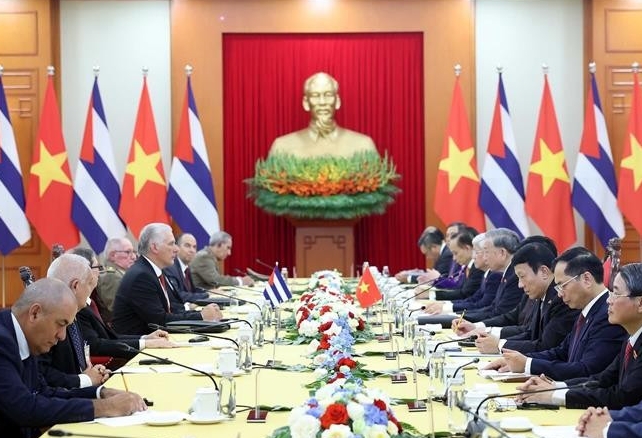 Party General Secretary To Lam holds talks with First Secretary of the Communist Party of Cuba Central Committee and President of Cuba Miguel Diaz-Canel Bermudez in Hanoi September 2, 2025. (Photo: VNA)