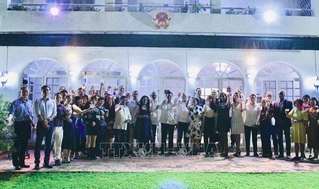 At the Vietnam - Cuba friendship exchange (Photo: VNA)