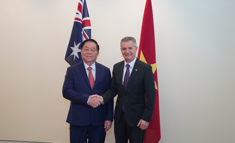 Nguyen Trong Nghia, Politburo member and Secretary of the Party Central Committee, meets with Australian Assistant Minister for Foreign Affairs and Trade and Assistant Minister for Immigration Matthew Thistlethwaite. (Photo: VNA)