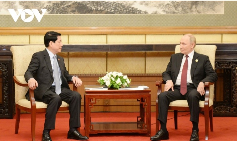 State President Luong Cuong meets Russian counterpart Vladimir Putin in Beijing