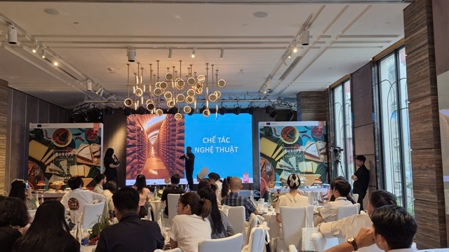 A scene at the seminar to introduce French cheese culture to Vietnamese gourmets. (Photo: VNS)