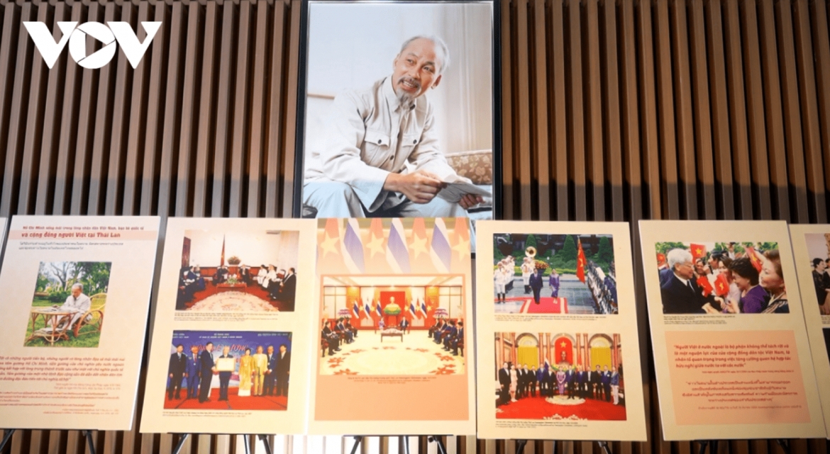 The exhibition presents over 200 valuable documents and photographs on 80 large panels, organized into five main thematic sections