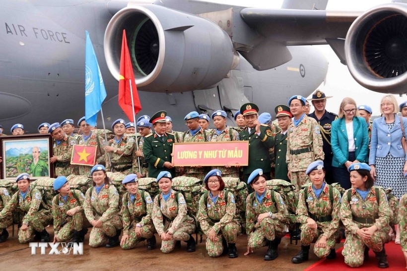 Vietnamese UN peacekeepers prepare to depart for the UN missions in South Sudan and Abyei. (Photo: VNA)