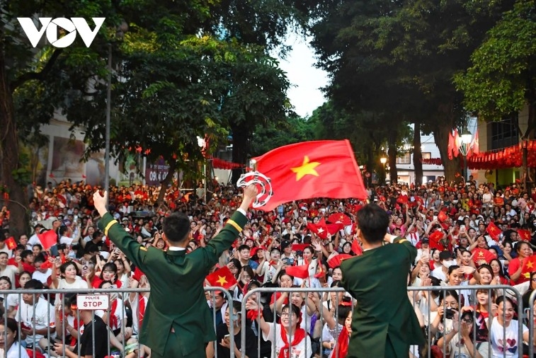Vietnamese people increasingly enjoy greater human and civil rights