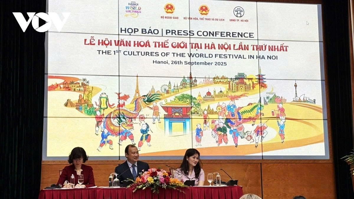 Delegates at the press conference in Hanoi on September 26
