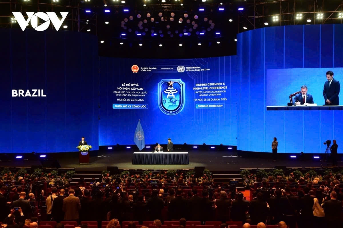 Representatives from various countries take turns signing the United Nations Convention against Cybercrime, marking their commitment to strengthening global collaboration in preventing, investigating, and combating cybercrime, as well as building a safe and trustworthy digital environment for all.