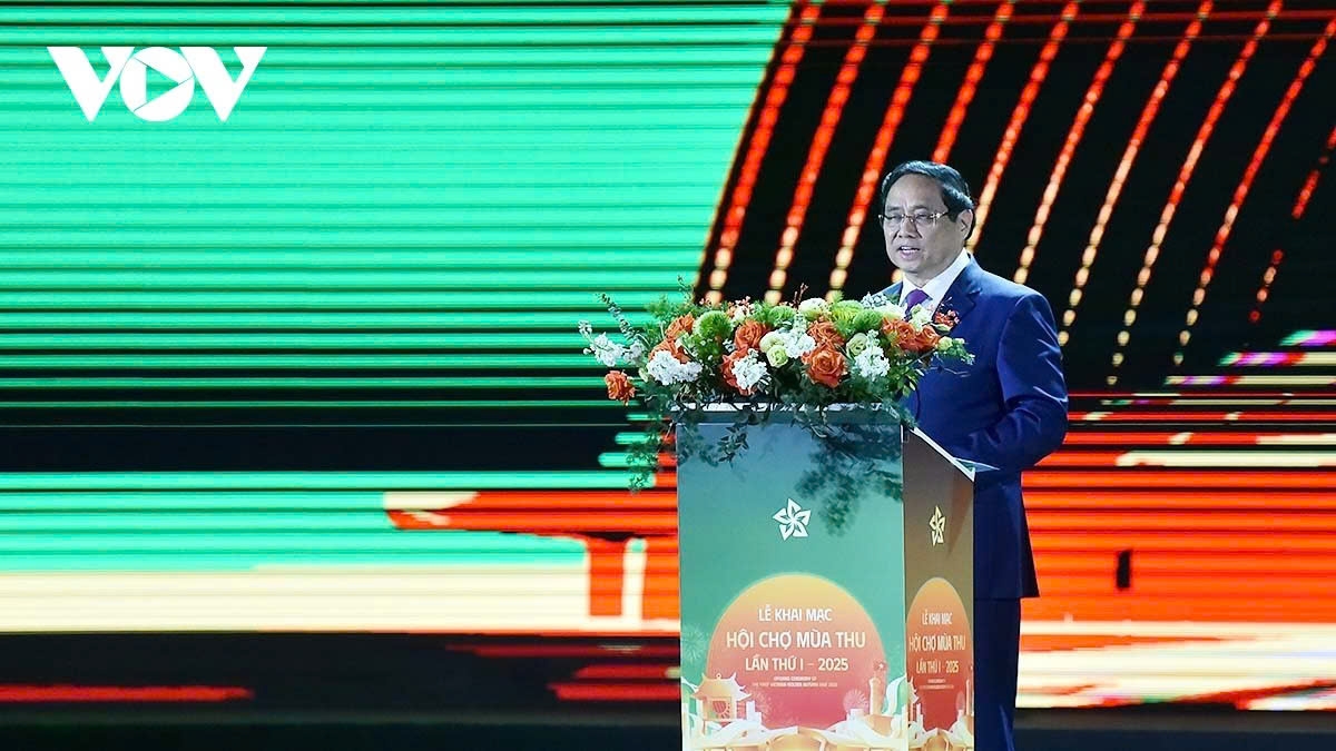In his opening speech, Prime Minister Pham Minh Chinh highlights Vietnam’s strategic ambition to become a leading exhibition hub in Asia and a destination for international trade fairs, fostering cultural industries and the creative economy as new pillars of growth.