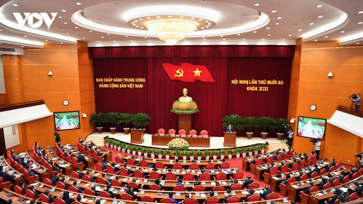 The 13th plenum of the Party Central Committee has completed its agenda, including adopting draft documents for the 14th National party Congress and personnel nominations for the coming Party Central Committee and Central Party Commission