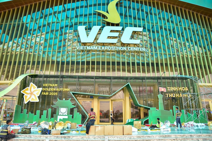 Preparation for the Autumn Fair 2025 is nearly completed. (Photo: Ministry of Industry and Trade)
