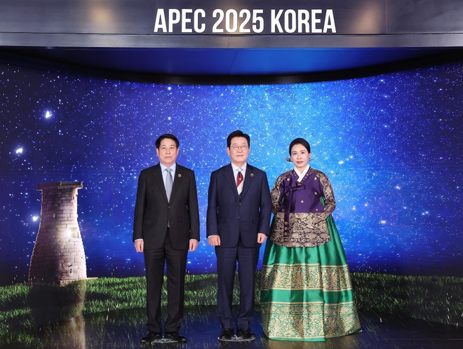 State President Luong Cuong attends the grand banquet hosted by the RoK President and his spouse. (Photo: VNA)