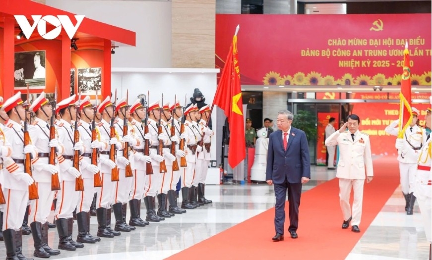 The 8th Congress of the Central Public Security Party Organization for the 2025-2030 tenure opens solemnly at the Ministry of Public Security’s hall in Hanoi on October 4 morning.