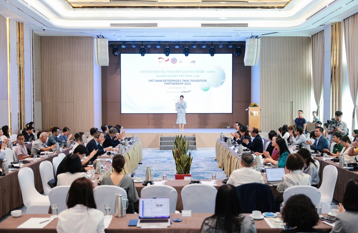 An overview of the event (Photo: vietnamfinance.vn)