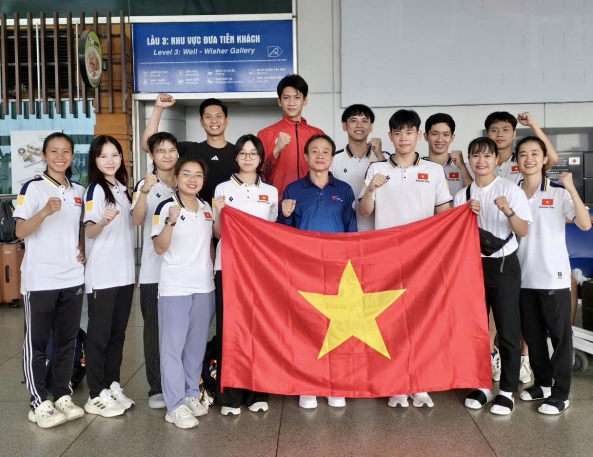 All three Vietnamese Taekwondo martial artists secure medals for Vietnam at the 2025 Asian youth Games in Bahrain