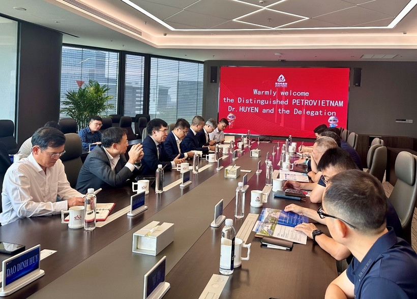 Delegates at the meeting (Photo: petrovietnam.petrotimes.vn)