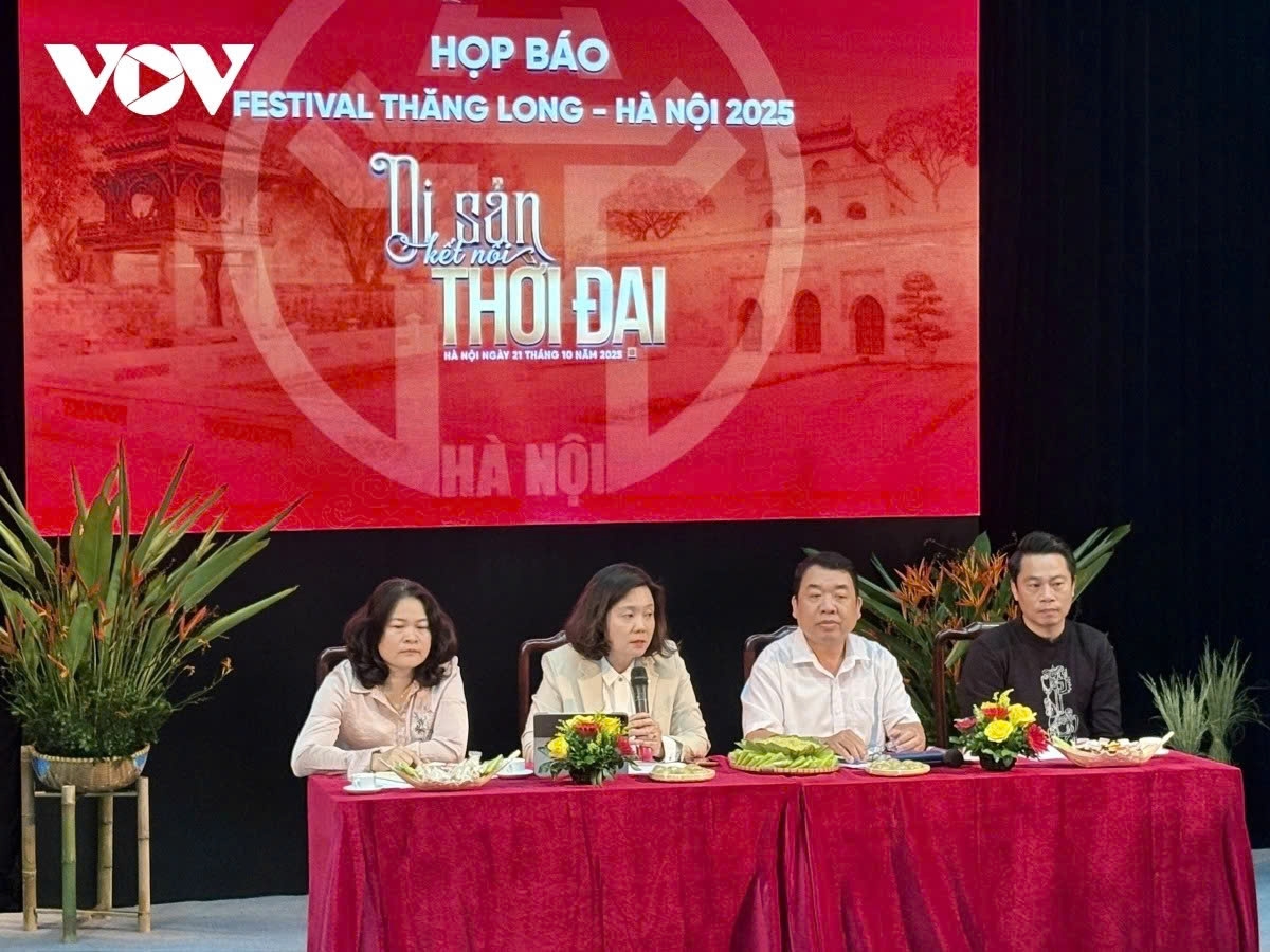 Delegates at a press conference on the Thang Long–Hanoi Festival 2025 in Hanoi