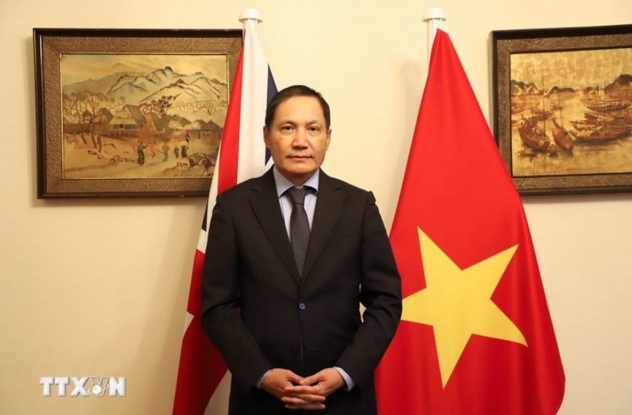 Vietnamese Ambassador to the UK Do Minh Hung (Photo: VNA)