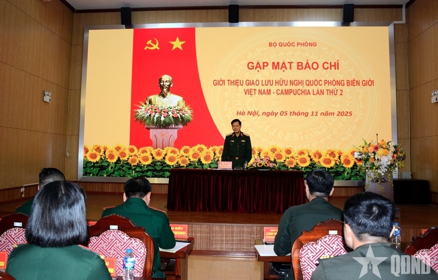 At the press briefing on the second Vietnam-Cambodia Border Defence Friendship Exchange (Photo:qdnd.vn)