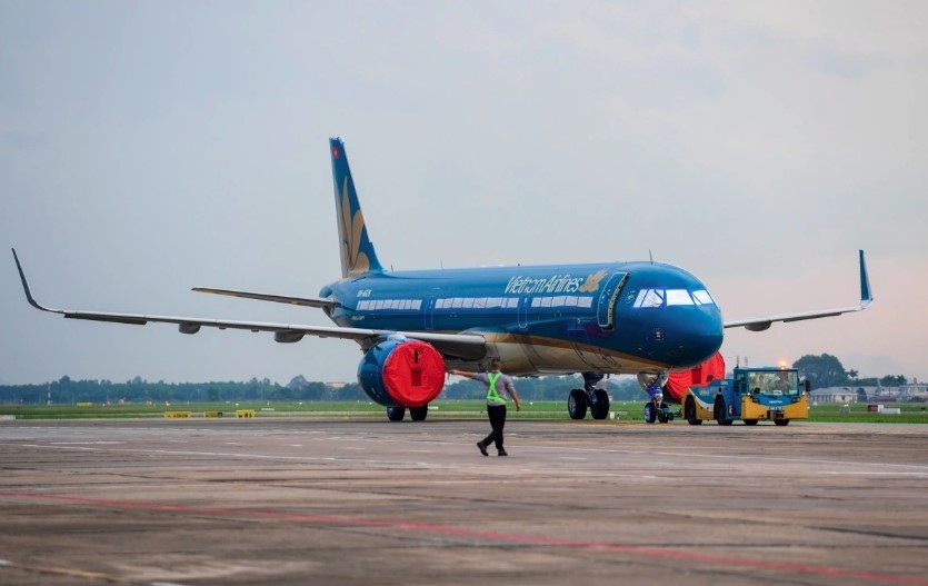 Civil Aviation Authority of Vietnam orders close coordination amid Typhoon Kalmaegi