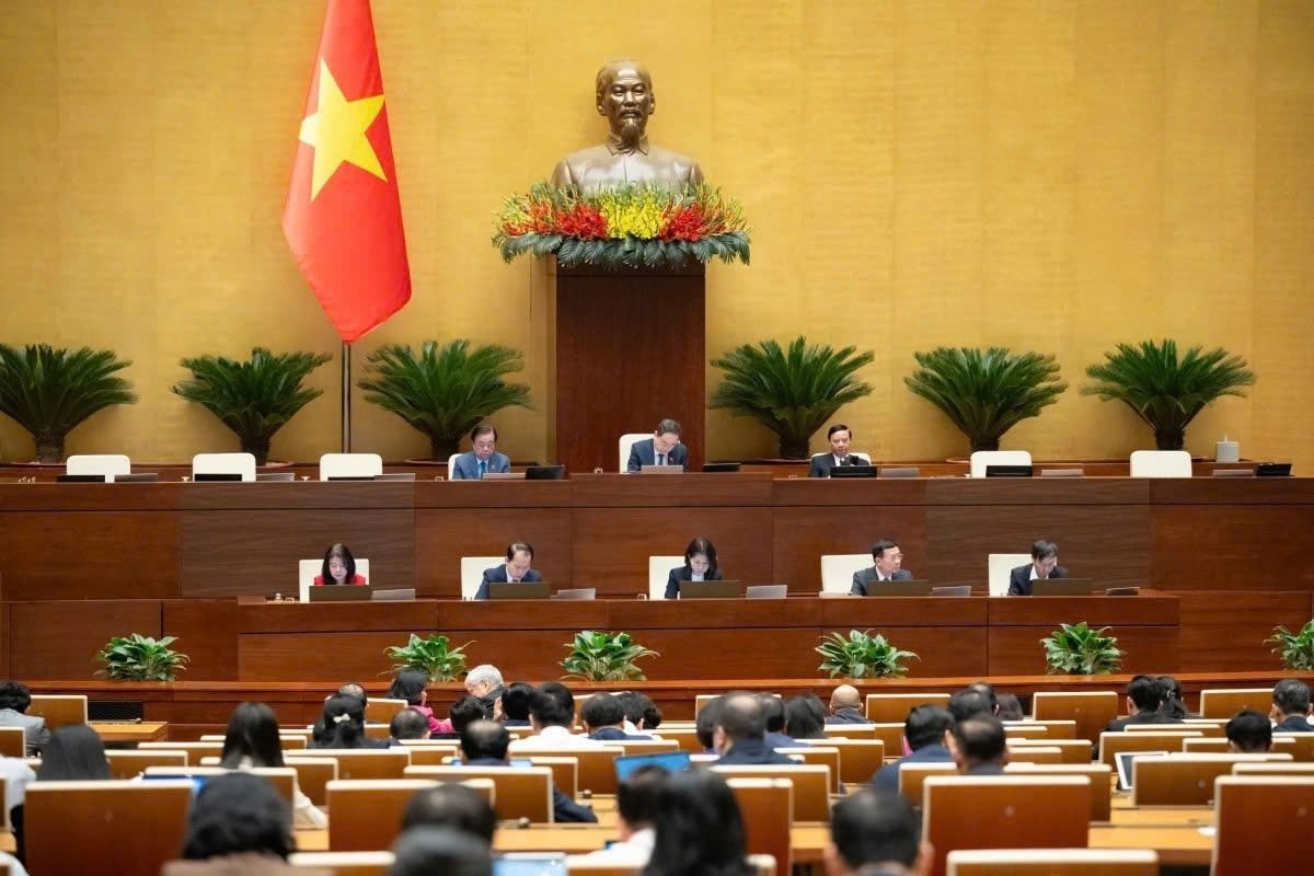Lawmakers debate amendments to the Intellectual Property Law in Hanoi on November 24