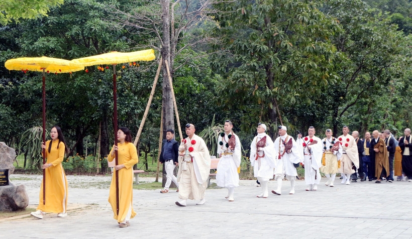 The Vietnam – Japan Buddhist cultural exchange festival is held at the Tam Chuc National Tourist Complex in Ninh Binh province from November 15 to 16. (Photo: VNA)
