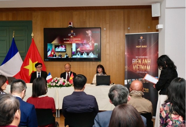At the press briefing on the Vietnam Film Week-Journey of Light (Photo: thethaovanhoa.vn)