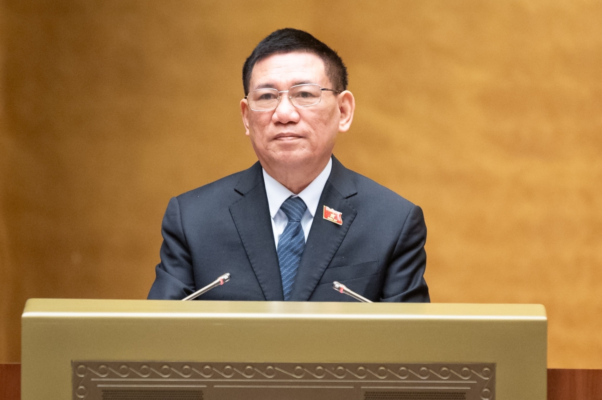 Deputy Prime Minister Ho Duc Phoc presents the Government’s proposal on special mchanisms aimed at enhancing the effectiveness of international integration