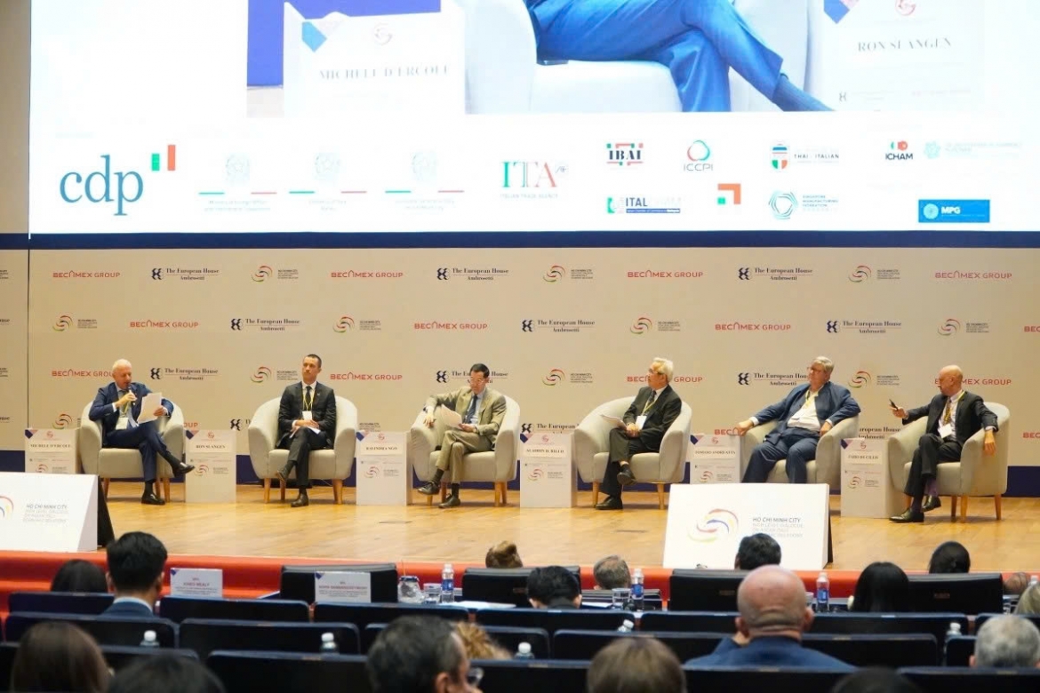 Experts share their perspectives during the high-level panel discussion
