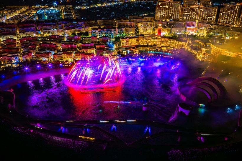 The return of Symphony of the Sea makes Phu Quoc a must visit destination this year-end. (Photo: Sun Group)