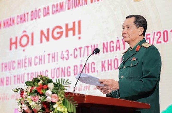 Lieutenant General Do Hong Lam, Permanent Vice President of the Vietnam Association for Victims of Agent Orange/dioxin, speaks at the event. (Photo: VNA)