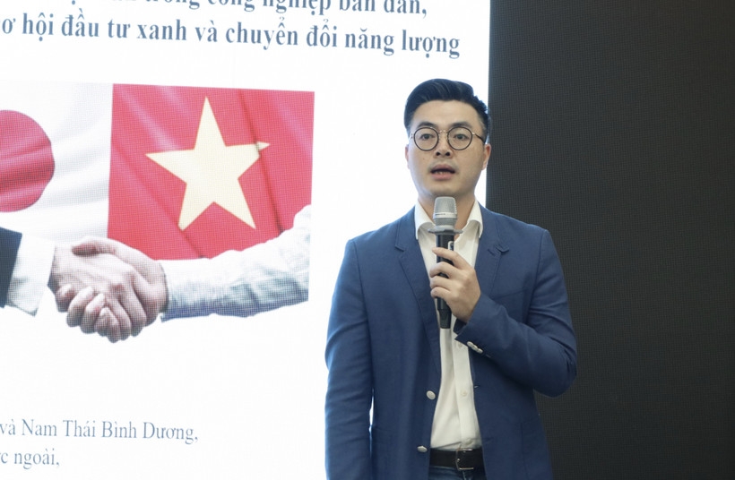 Nguyen Duy Kien, head of the Northeast Asia and South Pacific division at the Ministry of Industry and Trade, speaks at the seminar. (Photo: VNA)