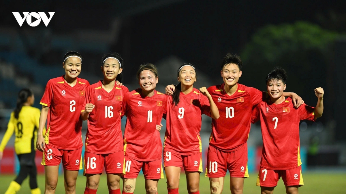 Vietnam secure a commanding 7–0 win over Malaysia in their opening women’s football match at the 33rd SEA Games in Thailand on December 5