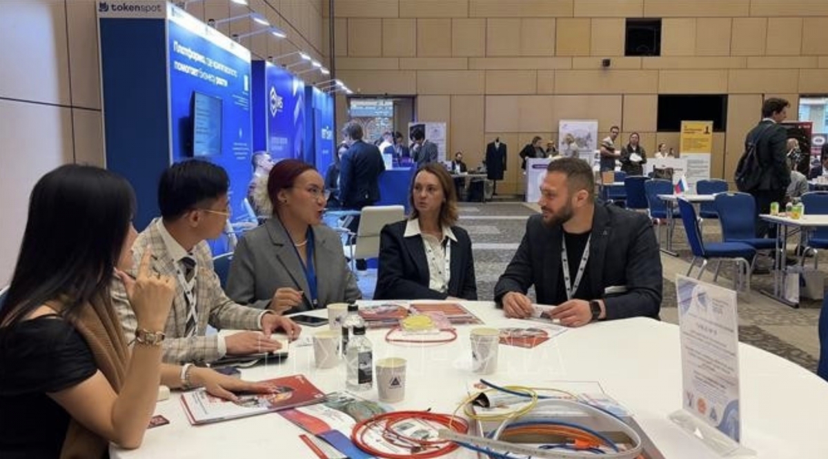 Representatives from Vietnamese and Russian companies at a networking session in Moscow (Photo: VNA)