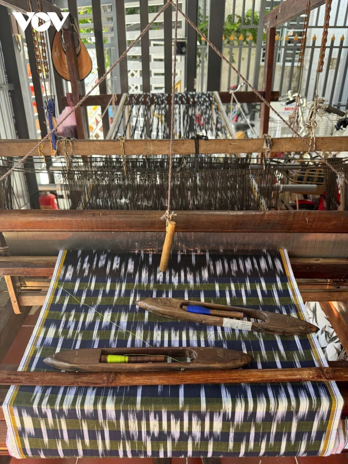 Locals still preserve old looms and intricate weaving techniques that require both dexterity and experience.
