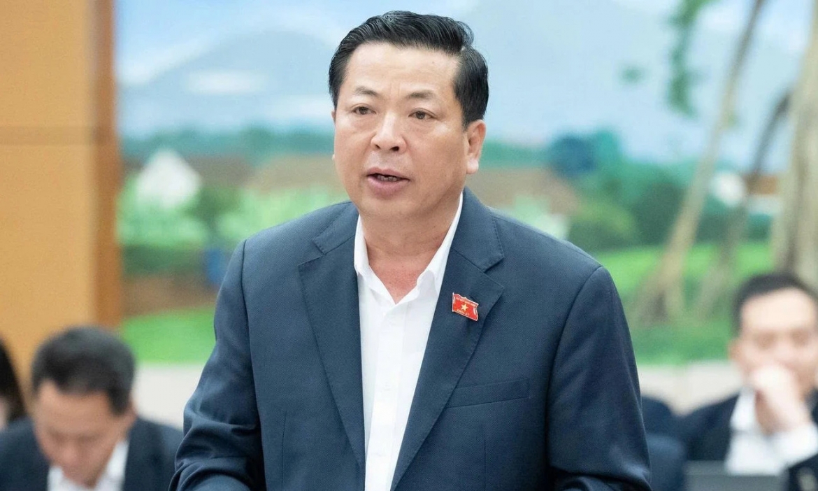 Minister of Construction Nguyen Hong Minh