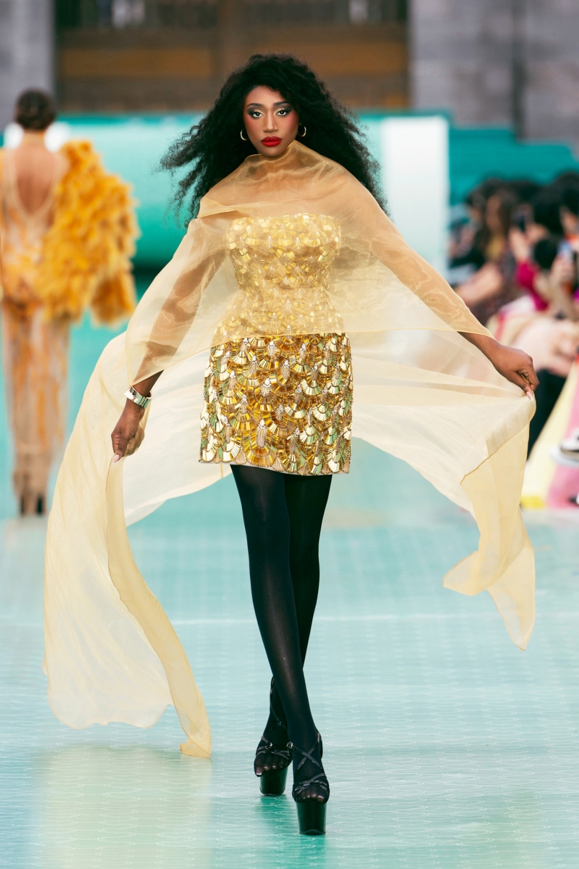 Inspired by the Imperial City and the Hue Citadel, the collection is presented as a bridge between past and present, with fashion serving as a lens to bring Vietnamese cultural beauty to the global audience.