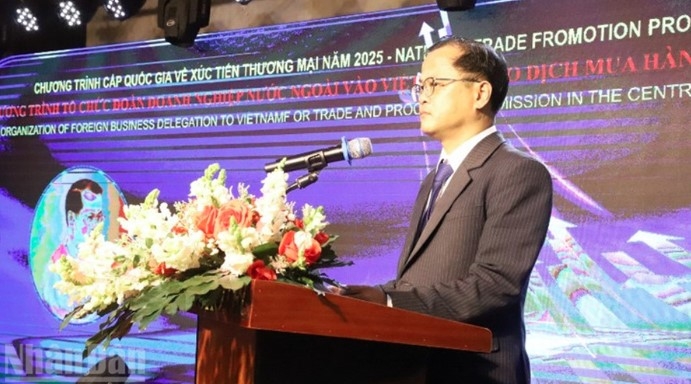 Nguyen Hai Trieu, Deputy Director of the Dak Lak provincial Department of Industry and Trade, stresses that the Central Highlands possesses strong advantages for developing high-value industrial and agricultural crop (Photo: thuonghieucongluan.com.vn)