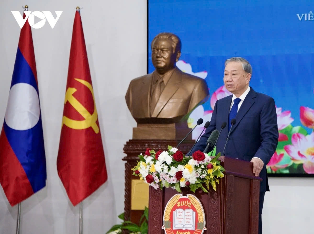 Party chief To Lam reaffirms Vietnam – Laos special friendship and solidarity during his policy speech at the National Academy of Politics and Public Administration in Vientiane on December 1