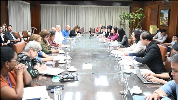 At the first meeting of the Vietnam-Cuba Joint Committee on Trade Agreement implementation
(Photo: VNA)