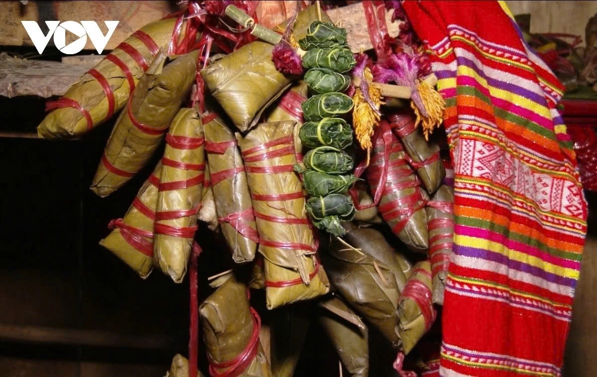 The Khơ Mú people of Muong Lan commune preserve many traditional cultural characteristics