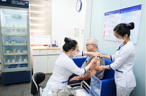 The VNVC Vaccination System records strong turnout among older adults and people with underlying conditions receiving GSK’s RSV vaccine on its first day of rollout.
