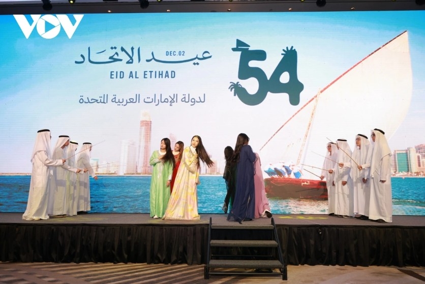 Vietnamese students perform the UAE’s Al-Ayyala folk art