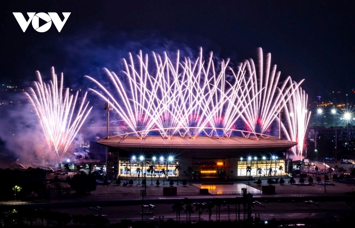 The official display on January 23 will feature 4,600 high-altitude fireworks, 950 fountain fireworks launchers, and 4,400 pyrotechnic effect tubes.