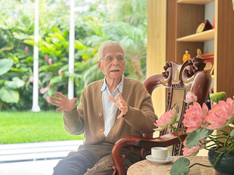 Doctor Romulo Velero (Photo: VNA)