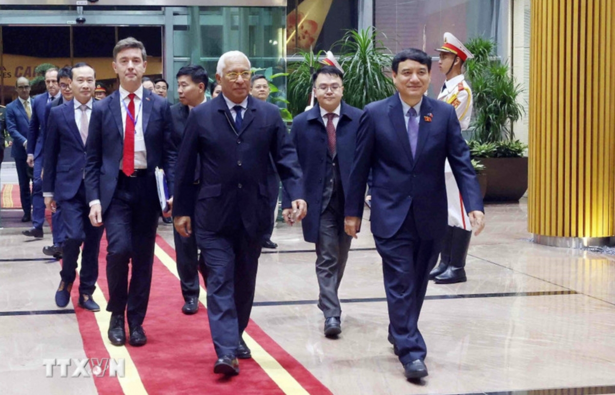 EC President António Costa arrives in Hanoi for an official visit to Vietnam from January 28-29, at the invitation of President Luong Cuong. (Photo: VNA)